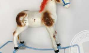 cavalluccio a dondolo