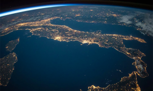 italia spazio notte luci